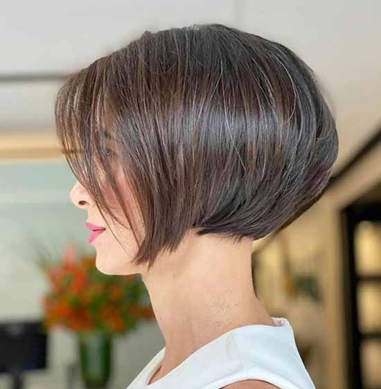 Stylish haircuts 2021: photos, new items for different lengths