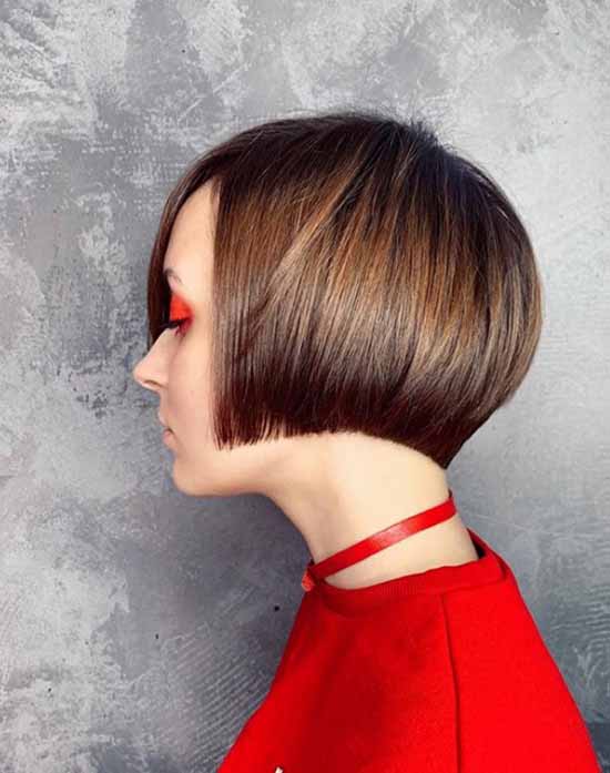 Bob-caret haircut 2021: photos, news, fashionable forms