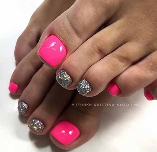 Brilliant pedicure: 100 new photo ideas, fashion design