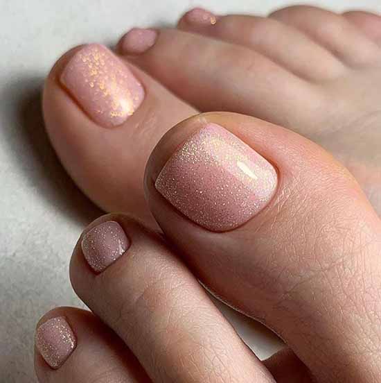 Brilliant pedicure: 100 new photo ideas, fashion design