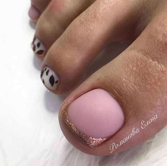 Brilliant pedicure: 100 new photo ideas, fashion design