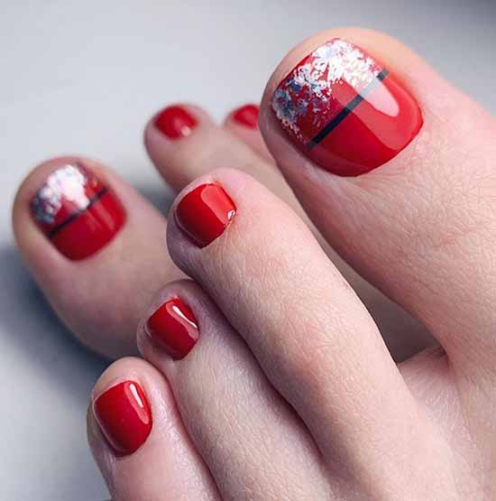 Brilliant pedicure: 100 new photo ideas, fashion design