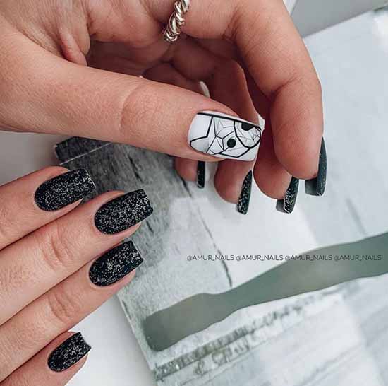 Dessins d'ongles en noir et blanc