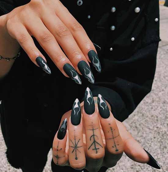 Black everyday nail design: 100 stylish new products in the photo