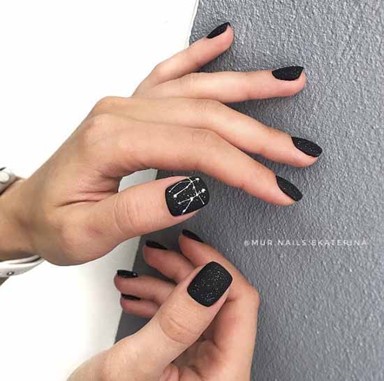 Conception d'ongles noirs de tous les jours: 100 nouveautés élégantes sur la photo