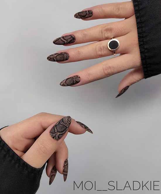 Black everyday nail design: 100 stylish new products in the photo