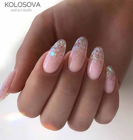 Manicure with sparkles on the tips of nails: photos, new items