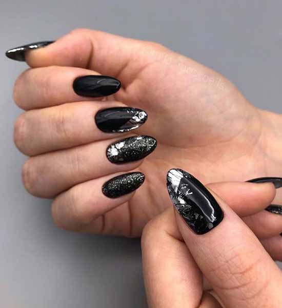 Manucure avec des paillettes sur le bout des ongles : photos, nouveautés