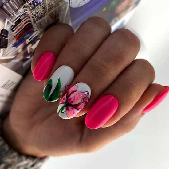 Nail design with rhinestones 2021: photos, exquisite novelties