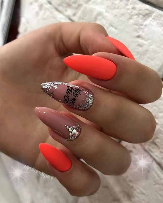 Nail design with rhinestones 2021: photos, exquisite novelties