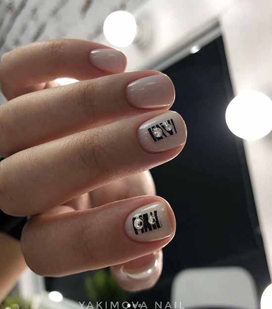 Nail design with rhinestones 2021: photos, exquisite novelties