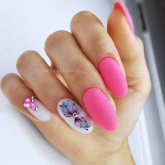 Nail design with rhinestones 2021: photos, exquisite novelties