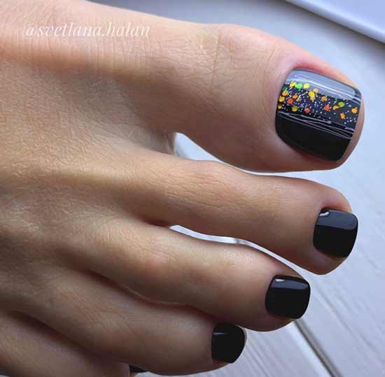 Black pedicure with sequins