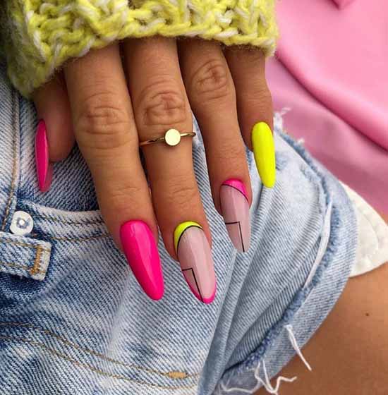 Bright jacket 2021: photo-novelties of bright nail design