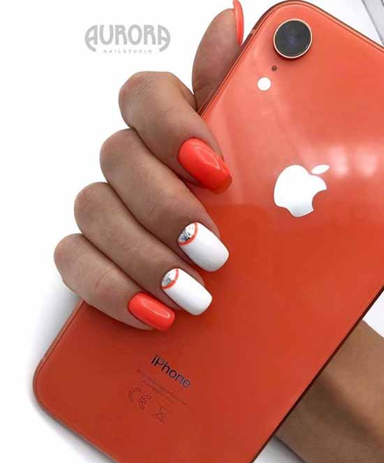 Bright jacket 2021: photo-novelties of bright nail design