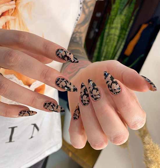 Black manicure for long nails: photo, new beautiful design