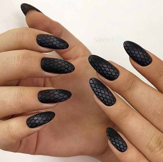 Black manicure for long nails: photo, new beautiful design