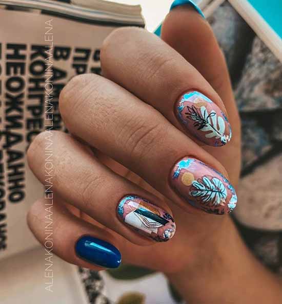 Foil nail design: photo, fashionable manicure novelties