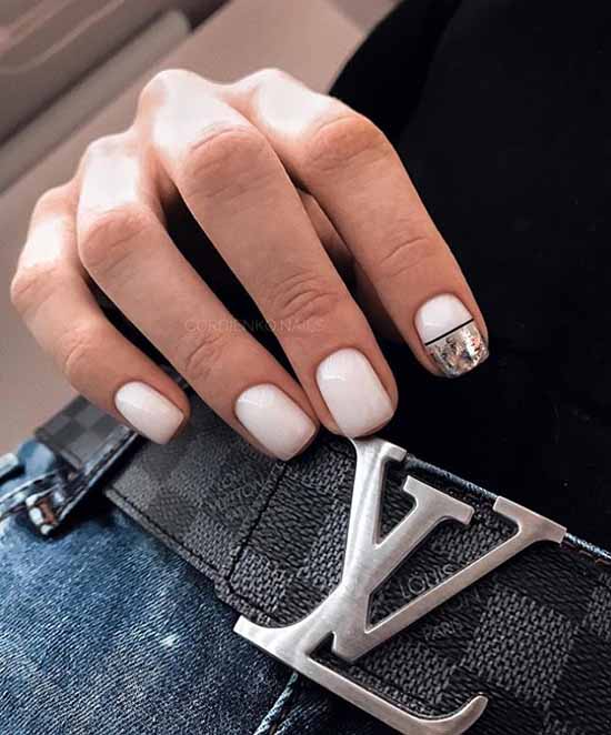 Foil nail design: photo, fashionable manicure novelties