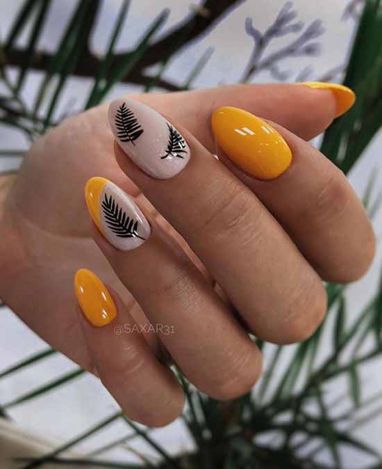 French manicure with a pattern: French novelties 2021