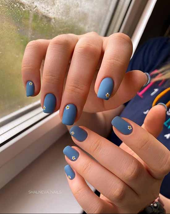 Beautiful matte nails: design, new manicure in the photo