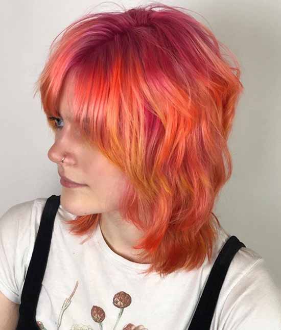 Bright coloring and a haircut to the shoulders