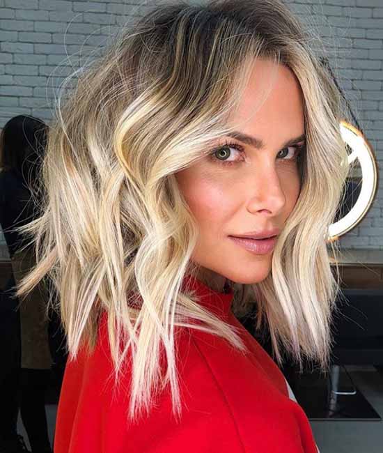 Fashionable haircuts for shoulder-length hair 2021: photos, trends