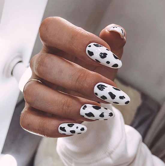 White nails with designs: new items, manicure ideas in the photo