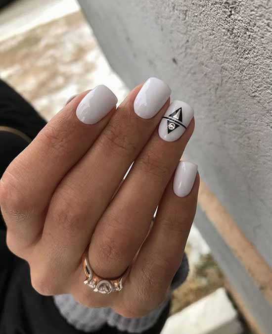 White nails with designs: new items, manicure ideas in the photo