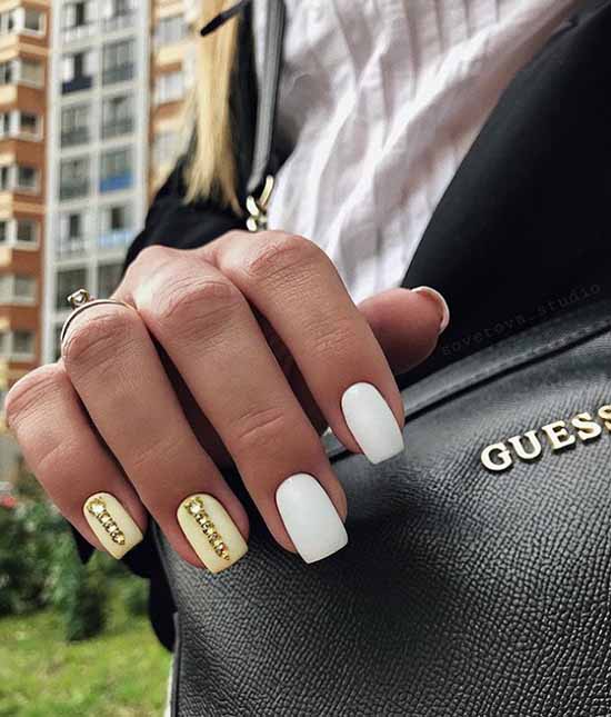 White nails with designs: new items, manicure ideas in the photo