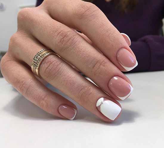 White nails with designs: new items, manicure ideas in the photo