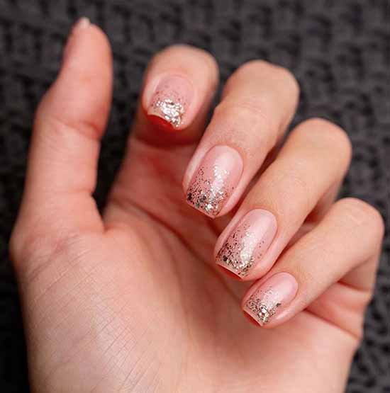 Shiny jacket: a large selection of new photo ideas for manicure