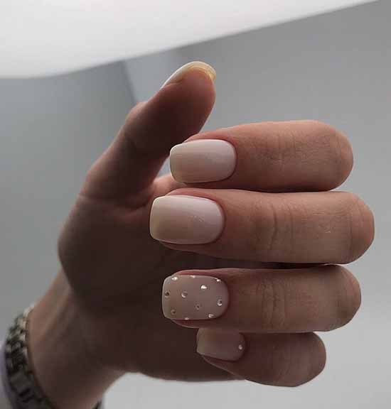 Nude manicure with sparkles: 100 design ideas in new photos