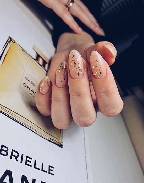 Nude manicure with sparkles: 100 design ideas in new photos