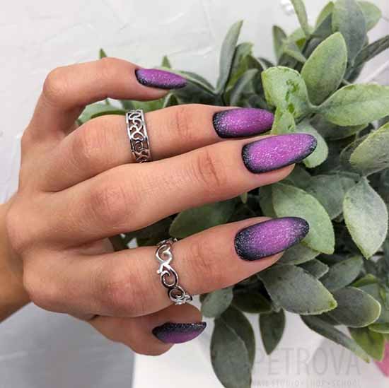 Nail shape almond design black circular gradient