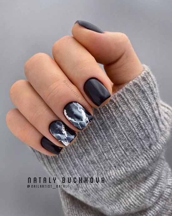 Conception d'ongles noirs avec de l'argent