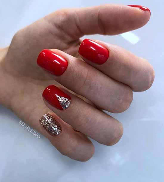 Red moon glitter manicure