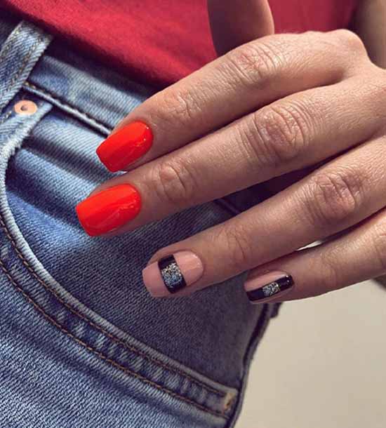 Red and beige glitter manicure