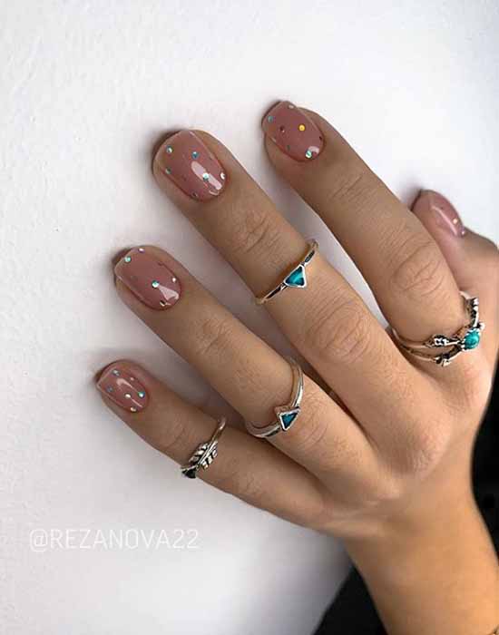 Stylish manicure for short nails: +100 new products on the photo