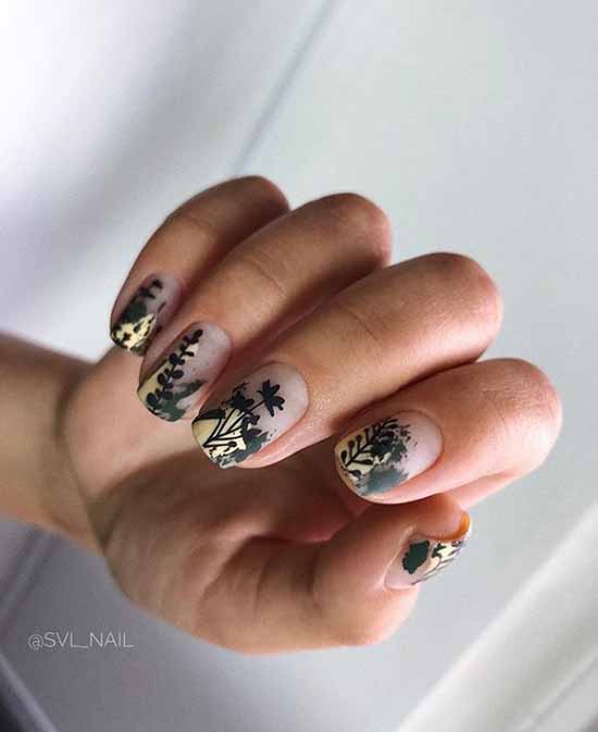 Stylish manicure for short nails: +100 new products on the photo