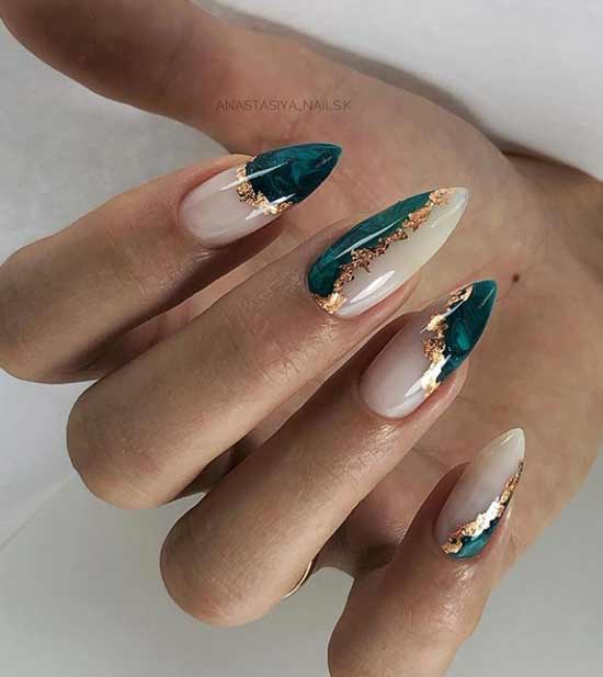 Marble manicure with potal and marble