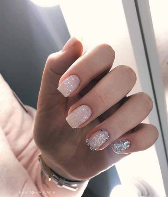 Beige glitter manicure: graceful nail design ideas