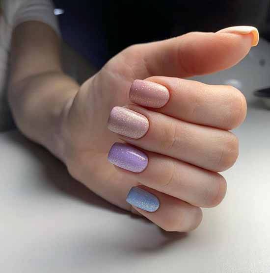 Manucure pailletée beige: idées de conception d'ongles gracieuses