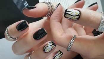 Design ideas black manicure with foil decor