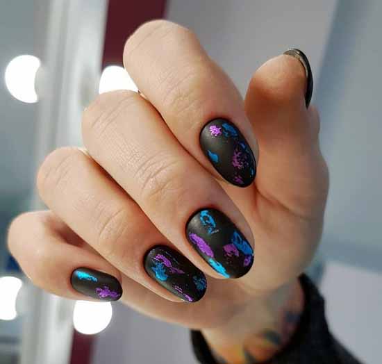 Black manicure with foil: new design, photo ideas