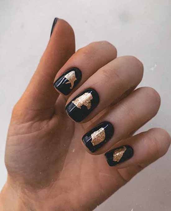 Black manicure with foil potal