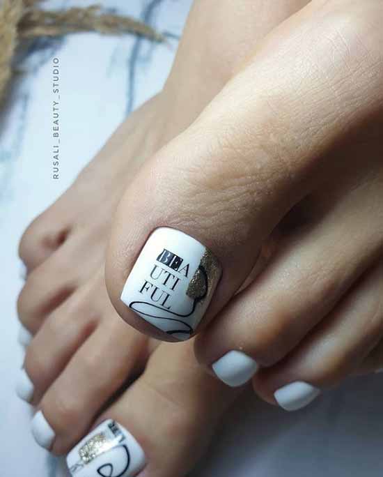 Pedicure 2021: colors, designs, stylish new items in the photo