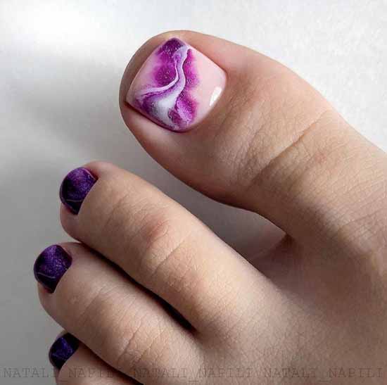 Pedicure 2021: colors, designs, stylish new items in the photo