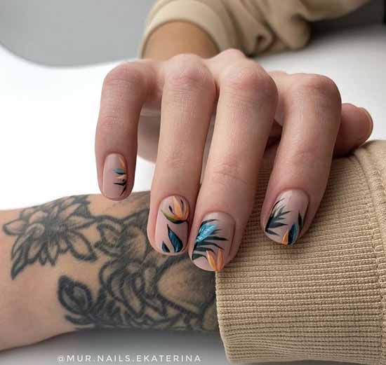 Manucure nude d'hiver 2021: photos des meilleurs designs d'ongles