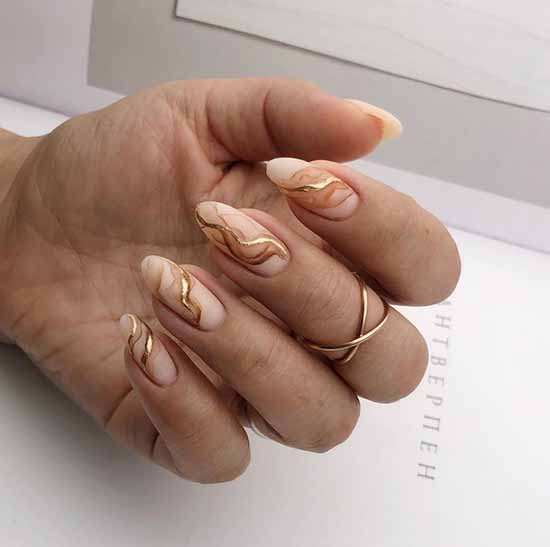 Manucure nude d'hiver 2021: photos des meilleurs designs d'ongles